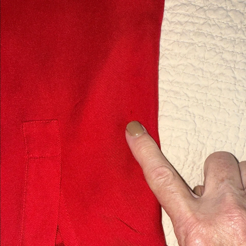 Charter Club Red Classic Button up Silk Blouse‎ Preppy Crest Logo Pocket Size 16